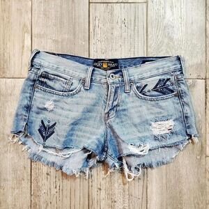Lucky Brand Denim Light Wash Cut‎ off women's shorts, Size 0, Size 26.